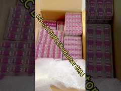 Adaptador de fibra óptica LC de cor branca Material ABS Adaptador LC SC com flange