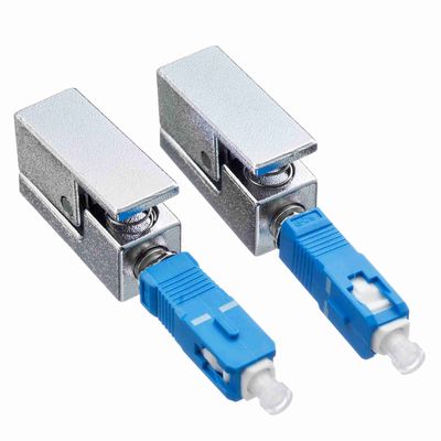 comprar Adaptador de Fibra Nua SC com Material Metálico, Polimento UPC e Formato Quadrado para Redes FTTH FTTB online manufacture