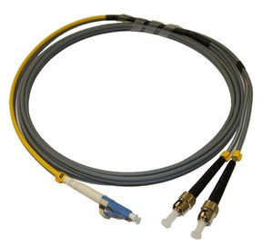 comprar Cabo de remendo blindado da fibra ótica ST de 62.5/125 milímetros que condiciona o conector do LC do único modo online manufacture